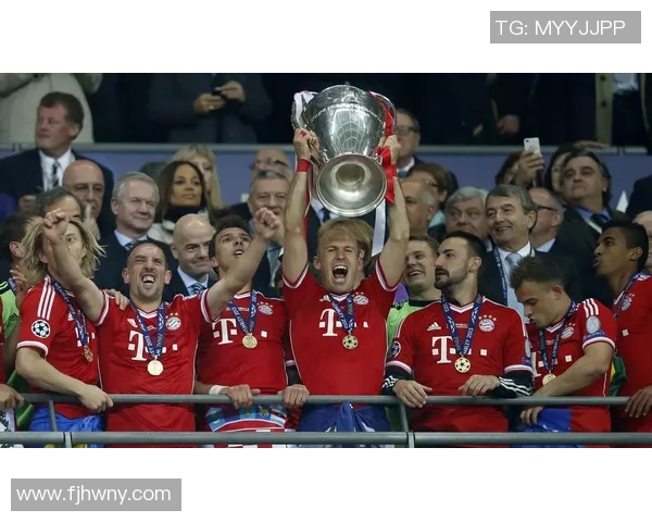 百位传奇足球巨星纵横绿茵场谱写辉煌篇章