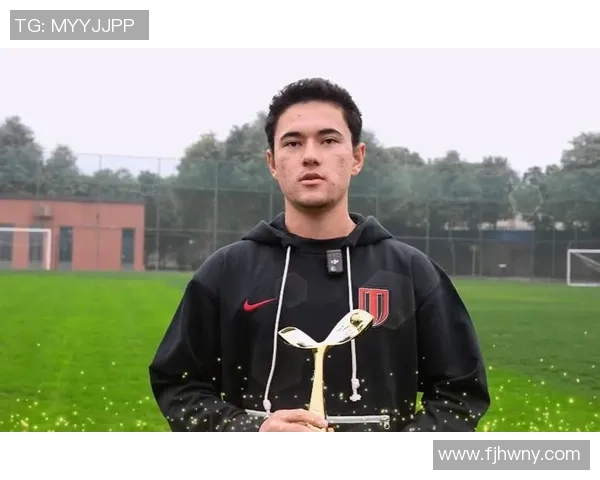 秘鲁国家男子足球队球星风采：从历史传奇到当代新星的崛起与挑战